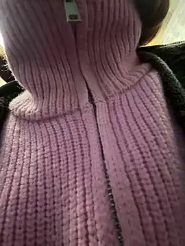 Only April online show from 21, 11, 2025