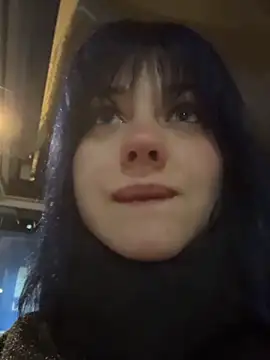 Only April online show from 22, 2, 2026