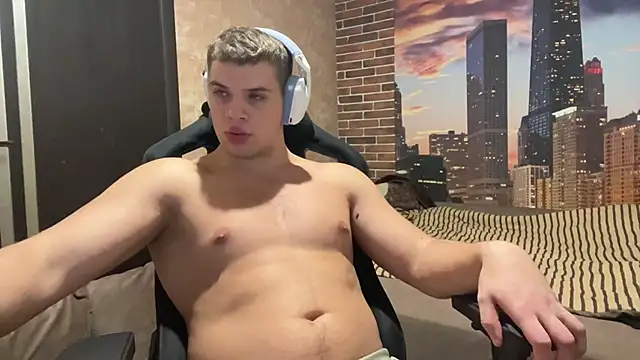 MusclePhantom online show from 28, 11, 2025