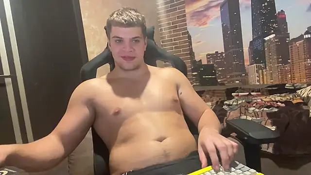 MusclePhantom online show from 7, 10, 2025