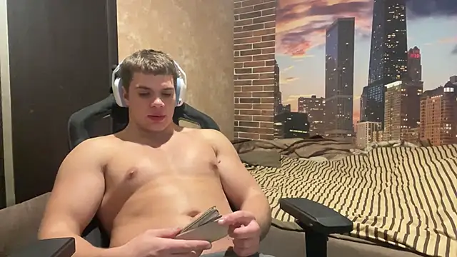 MusclePhantom online show from 20, 11, 2025