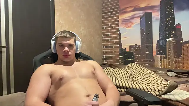 MusclePhantom online show from 26, 11, 2025