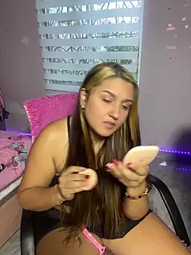 saraygomez thequeensquirt online show from 18, 9, 2025
