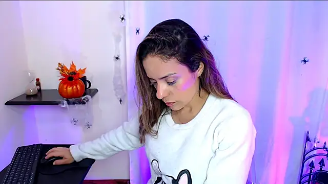 Natasha cam222 online show from 30, 10, 2025