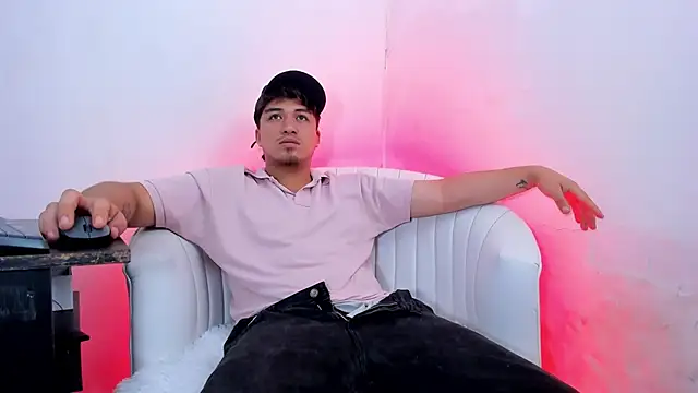 Snapshot of juanmechanic_ chatting on 16, 6, 2026 juanmechanic online show from 16, 6, 2026