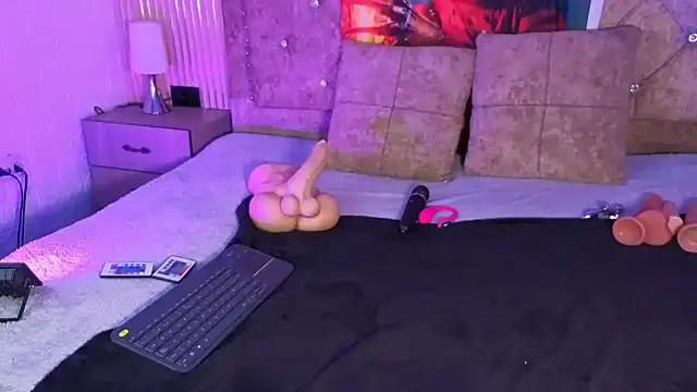 railey rosse  online show from 26, 10, 2025