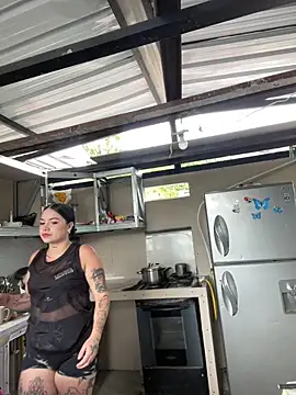 Lali HOtt online show from 23, 4, 2026