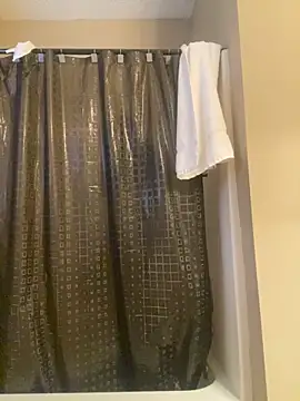 huhgtr online show from 26, 11, 2025