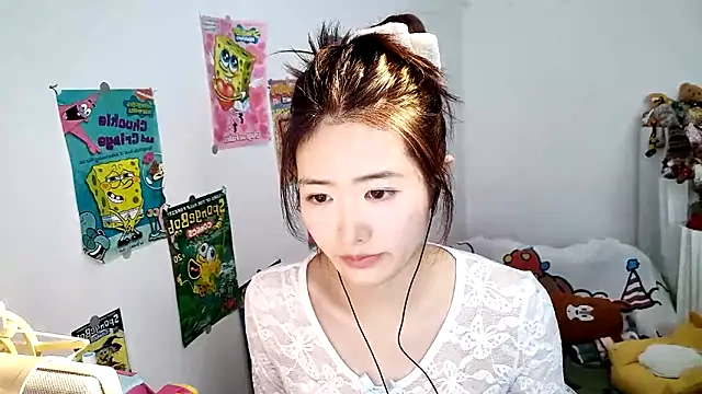 Moonlight-23 online show from 28, 10, 2025