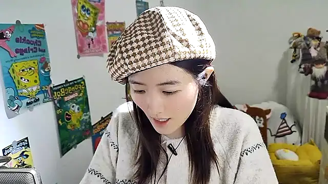 Moonlight-23 online show from 31, 10, 2025