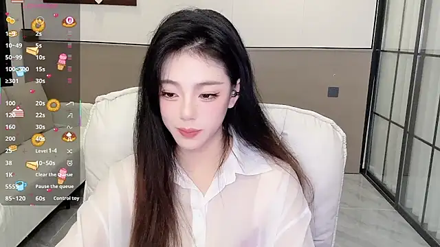 Sandy Uu online show from 22, 9, 2025