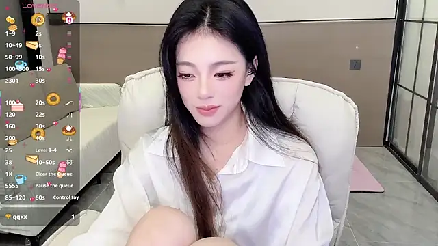 Sandy Uu online show from 26, 9, 2025