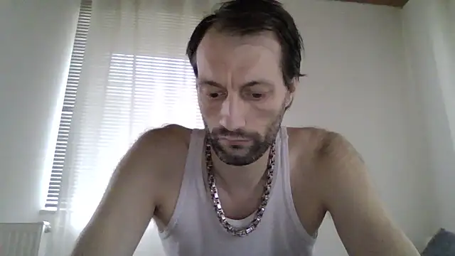 Snapshot of XLBarehengst chatting on 25, 10, 2025 XLBarehengst online show from 25, 10, 2025