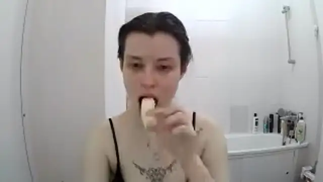 EdlinEngelby online show from 21, 11, 2025