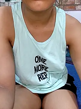 blueeyegirl22 online show from 31, 10, 2025