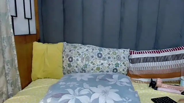 MrsMxx25 online show from 28, 2, 2026