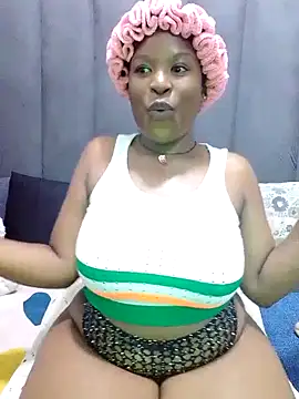 MrsMxx25 online show from 22, 10, 2025