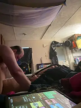 Snapshot of shakeweight chatting on 12, 1, 2026 shakeweight online show from 12, 1, 2026