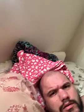 Snapshot of shakeweight chatting on 30, 11, 2025 shakeweight online show from 30, 11, 2025