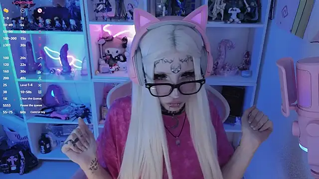 Nana stolass online show from 15, 6, 2026