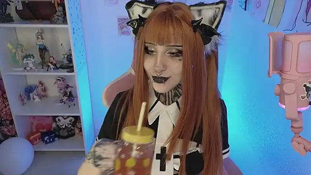 Snapshot of Nana_stolass chatting on 29, 4, 2026 Nana stolass online show from 29, 4, 2026