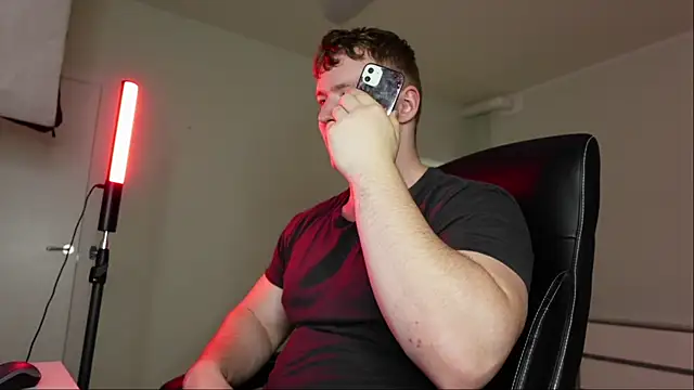 Richard Dullas online show from 30, 10, 2025