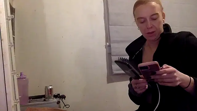 Bellababexox online show from 21, 4, 2026