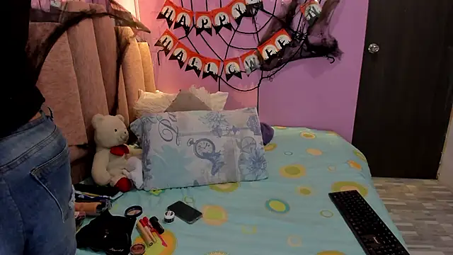 AndreaSweet2 online show from 20, 10, 2025