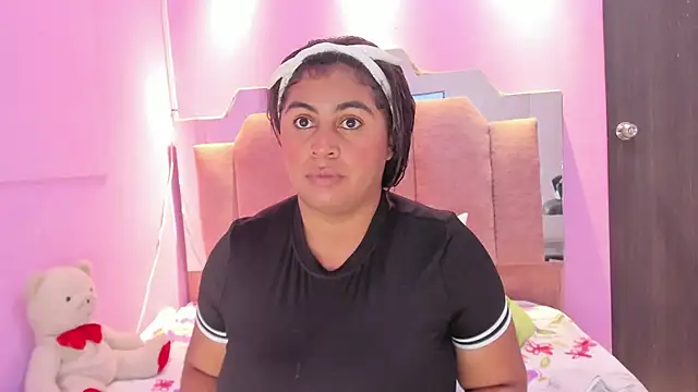 AndreaSweet2 online show from 7, 2, 2026