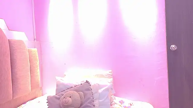 Snapshot of AndreaSweet2 chatting on 21, 7, 2026 AndreaSweet2 online show from 21, 7, 2026