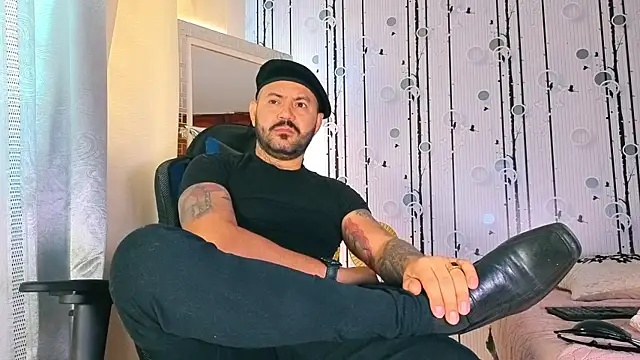 AlphaDrip online show from 6, 11, 2025