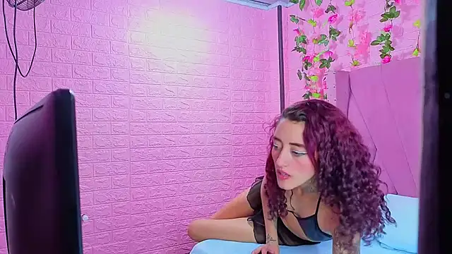 Snapshot of _Maleja_19_ chatting on 23, 12, 2025 Maleja 19 online show from 23, 12, 2025