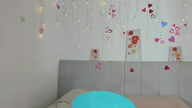 AmaraMoon  online show from 11, 10, 2025