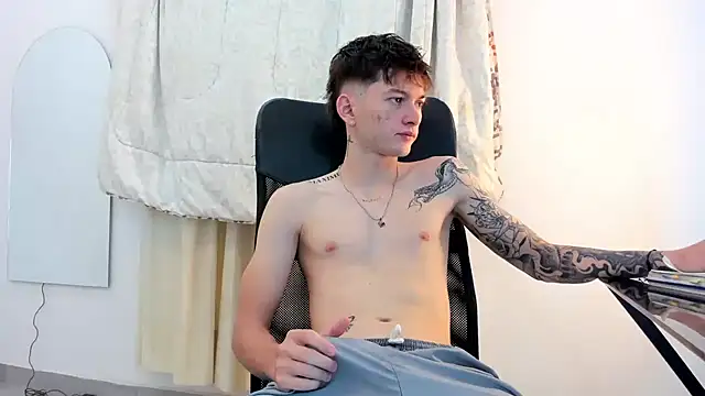 Snapshot of jake_kylee chatting on 30, 10, 2025 jake kylee online show from 30, 10, 2025