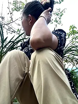 Huong-Ly online show from 2, 3, 2026