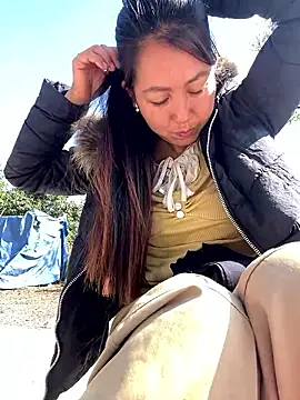 Huong-Ly online show from 12, 1, 2026