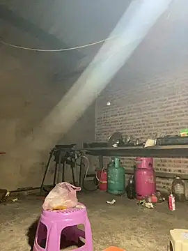 Huong-Ly online show from 4, 3, 2026