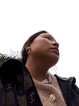 MuiNay online show from 10, 2, 2026