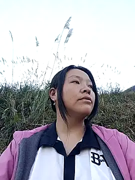 MuiNay online show from 30, 11, 2025