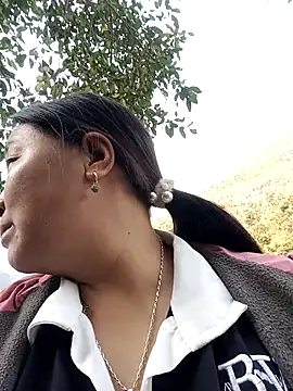 MuiNay online show from 3, 12, 2025