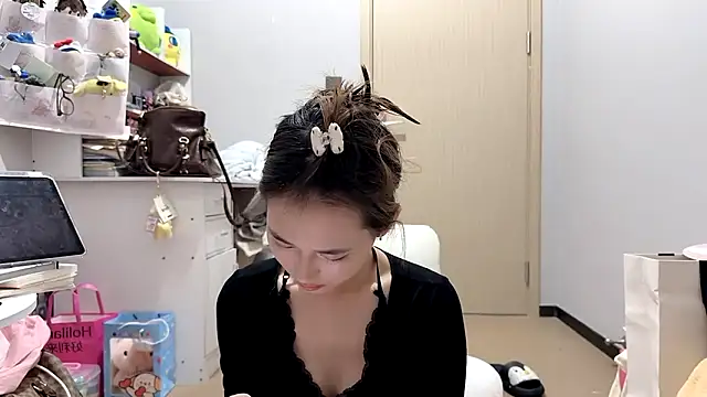 Ann-cookie online show from 9, 4, 2026