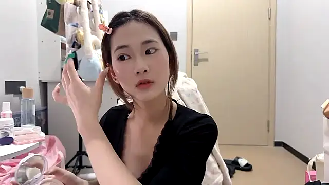 Ann-cookie online show from 5, 2, 2026