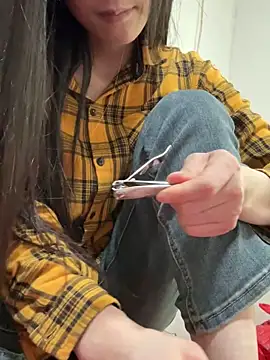 crhong666 online show from 20, 4, 2026