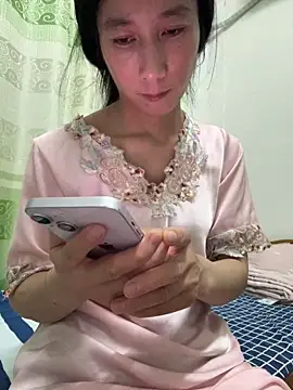 crhong666 online show from 13, 10, 2025