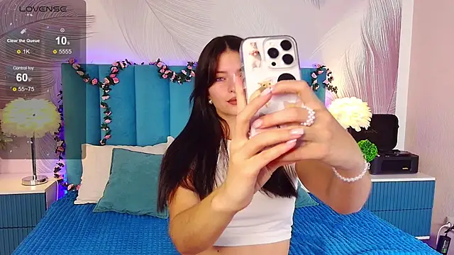 Snapshot of kimberlyy77 chatting on 25, 9, 2025 kimberlyy77 online show from 25, 9, 2025