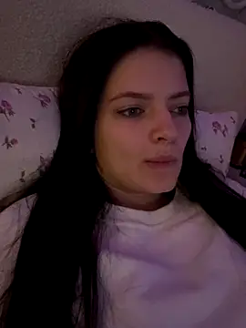Snapshot of kimberlyy77 chatting on 10, 10, 2025 kimberlyy77 online show from 10, 10, 2025