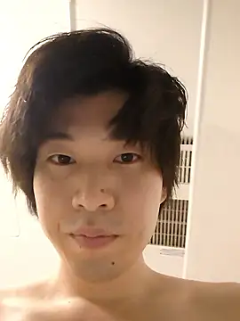 Snapshot of tanaka113 chatting on 13, 5, 2026 tanaka113 online show from 13, 5, 2026