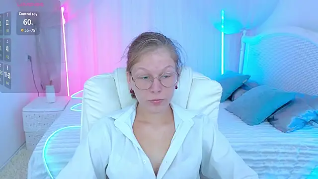 Lilly Belly online show from 14, 9, 2025