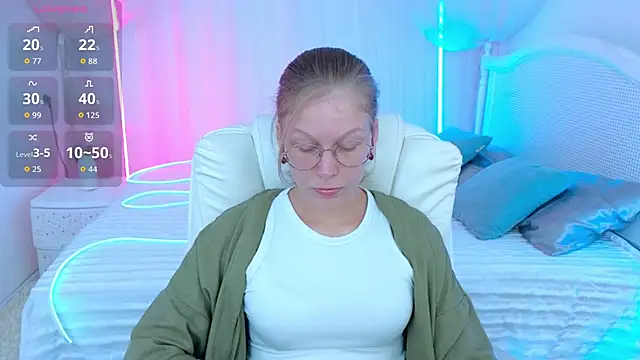 Lilly Belly online show from 11, 9, 2025