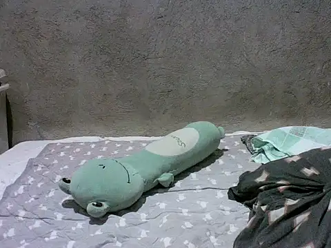 alhex gay26 online show from 6, 3, 2026